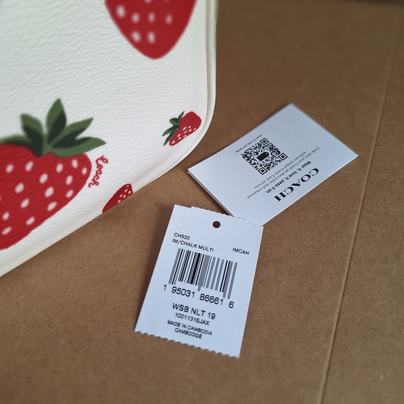 NWT Coach Nolita 19 With Wild Strawberry Print CH533 + Free Chain - Picture 7 of 12